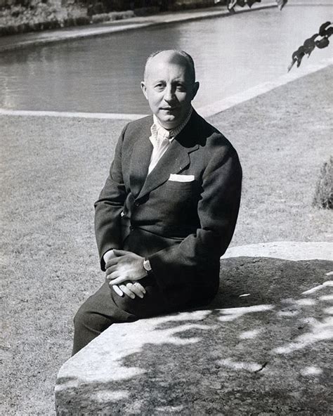 wikipedia christian dior.